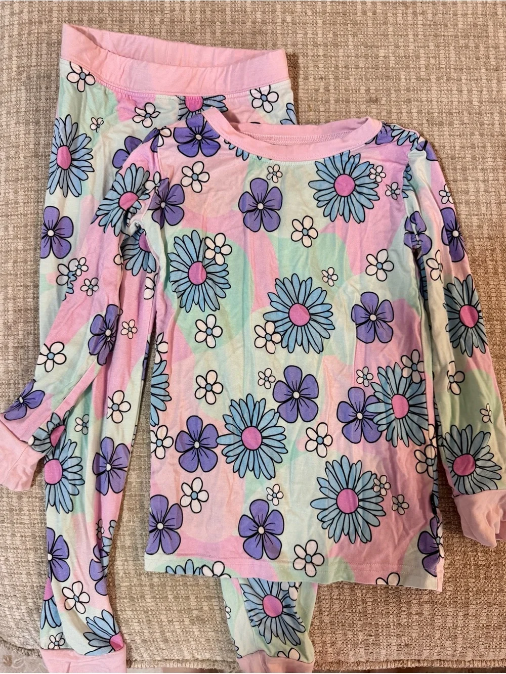 Girls' Floral Long-Sleeve Pajama Set - Pink & Pastel